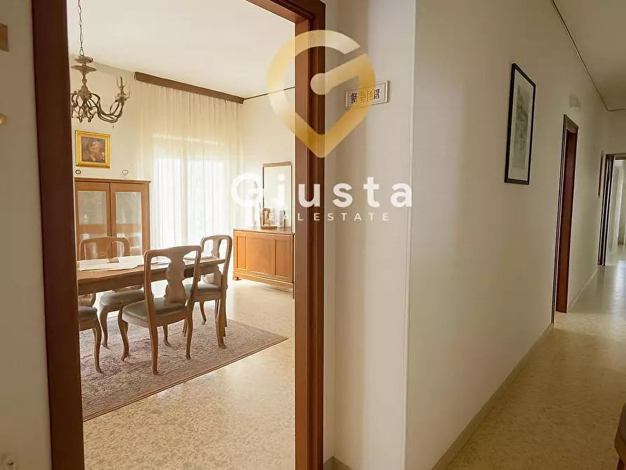 Immagine 11 di Appartamento in vendita  in Via Pastrengo 43 a Brindisi