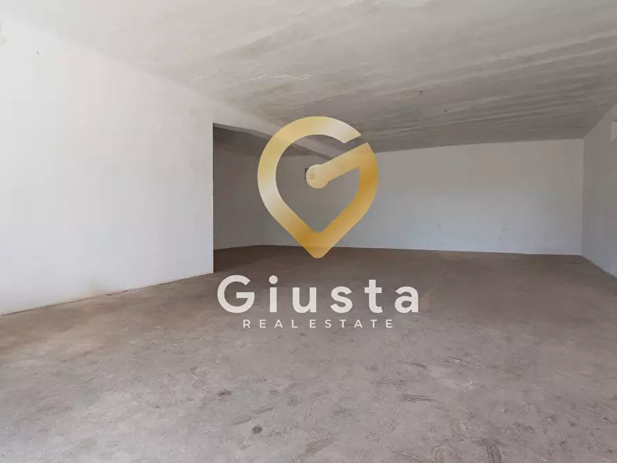 Immagine 5 di Agriturismo in vendita  in Strada Comunale Scarciulli SN a Putignano