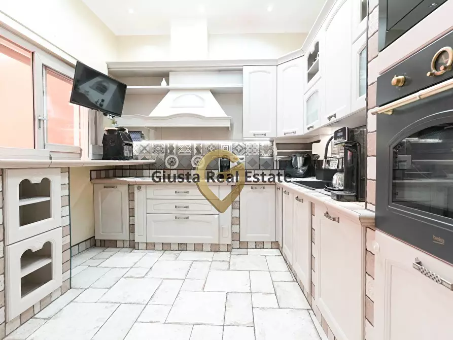 Immagine 7 di Casa indipendente in vendita  in Piazza Unità D'Italia 3 a Mesagne