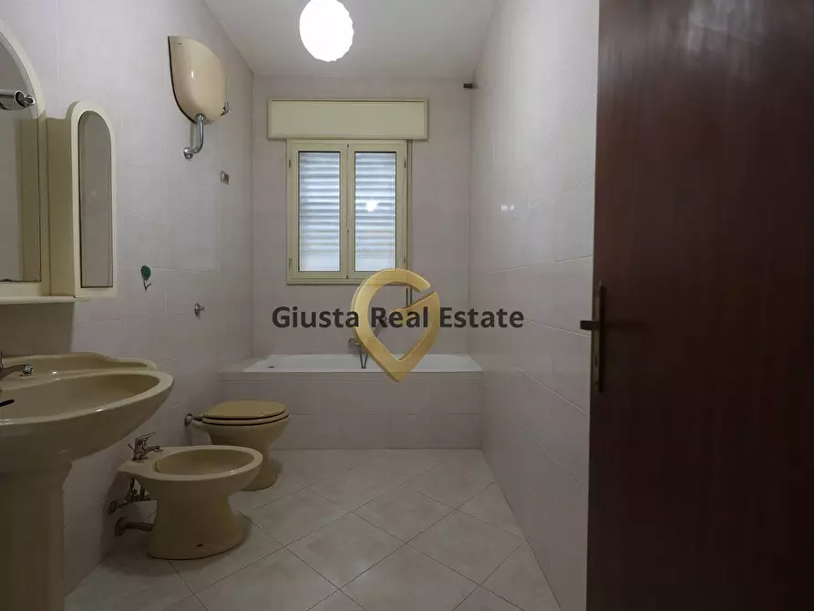 Immagine 6 di Villa in vendita  in via Galilea SN a Brindisi