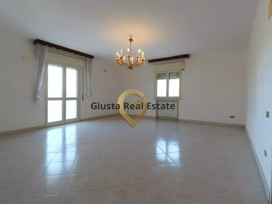 Immagine 16 di Villa in vendita  in via Galilea SN a Brindisi