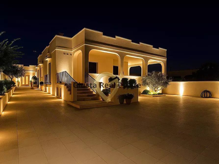 Immagine 2 di Villa in vendita  in via Galilea SN a Brindisi