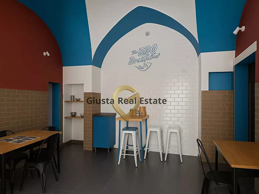 Immagine 2 di Attività commerciale in affitto  in VIa de  catignano 3 a Brindisi