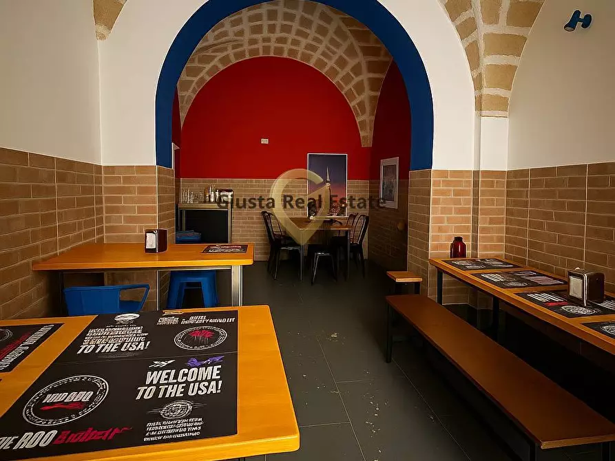 Immagine 10 di Attività commerciale in affitto  in VIa de  catignano 3 a Brindisi