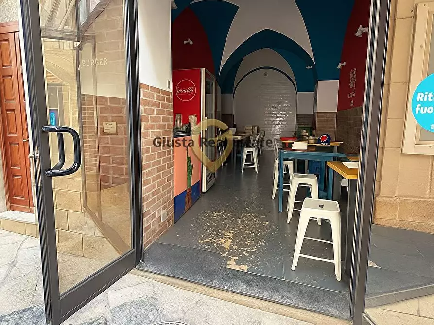 Immagine 16 di Attività commerciale in affitto  in VIa de  catignano 3 a Brindisi