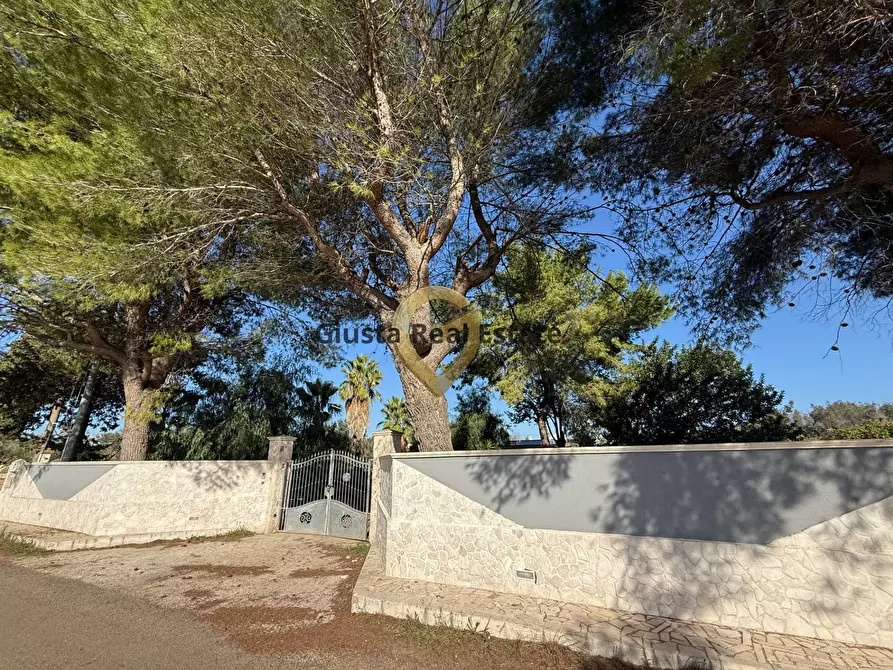 Immagine 2 di Villa in vendita  in CDA EPISCOPANA a Oria