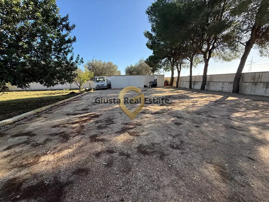 Immagine 30 di Villa in vendita  in CDA EPISCOPANA a Oria