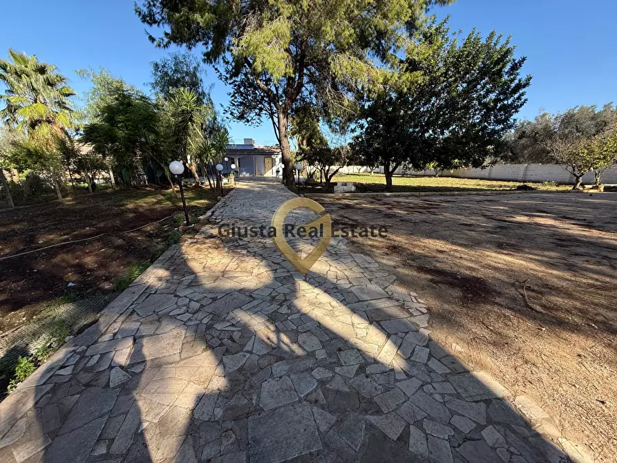 Immagine 32 di Villa in vendita  in CDA EPISCOPANA a Oria