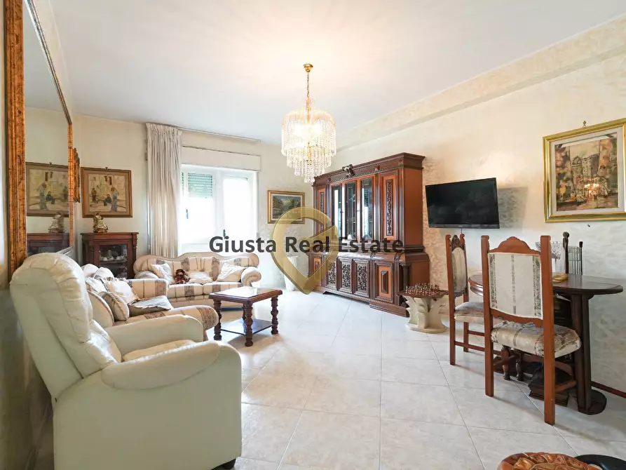 Immagine 15 di Appartamento in vendita  in Viale Commenda 17 a Brindisi