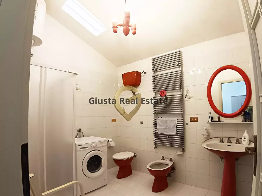 Immagine 17 di Villa in vendita  in Contrada Pagliamonte Via Lombardia SNC a San Vito Dei Normanni