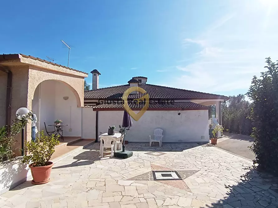 Immagine 20 di Villa in vendita  in Contrada Pagliamonte Via Lombardia SNC a San Vito Dei Normanni
