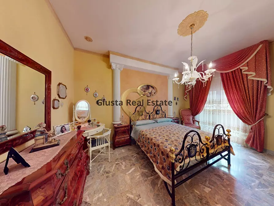 Immagine 14 di Appartamento in vendita  in via Val d'Aosta 8 a Mesagne