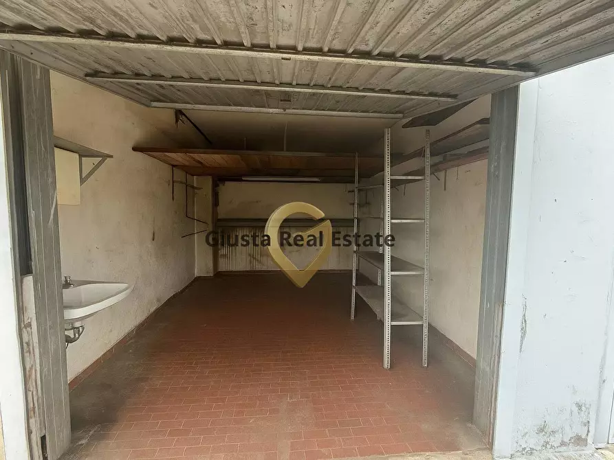 Immagine 29 di Appartamento in vendita  in Via Andrea Mantegna 1 a Brindisi