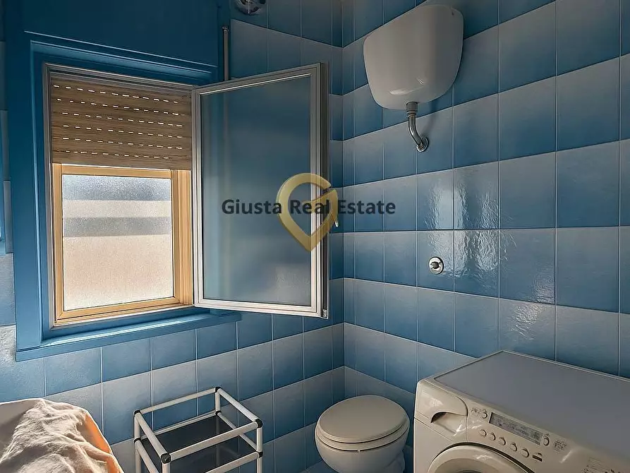 Immagine 25 di Appartamento in vendita  in Via Angelo Lanzellotti 10 a Brindisi