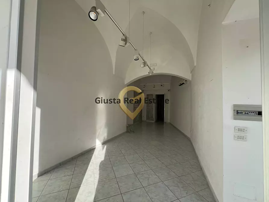 Immagine 3 di Attività commerciale in vendita  in Via Marconi 88 a Mesagne