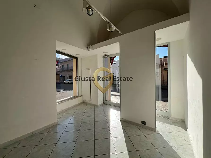 Immagine 7 di Attività commerciale in vendita  in Via Marconi 88 a Mesagne