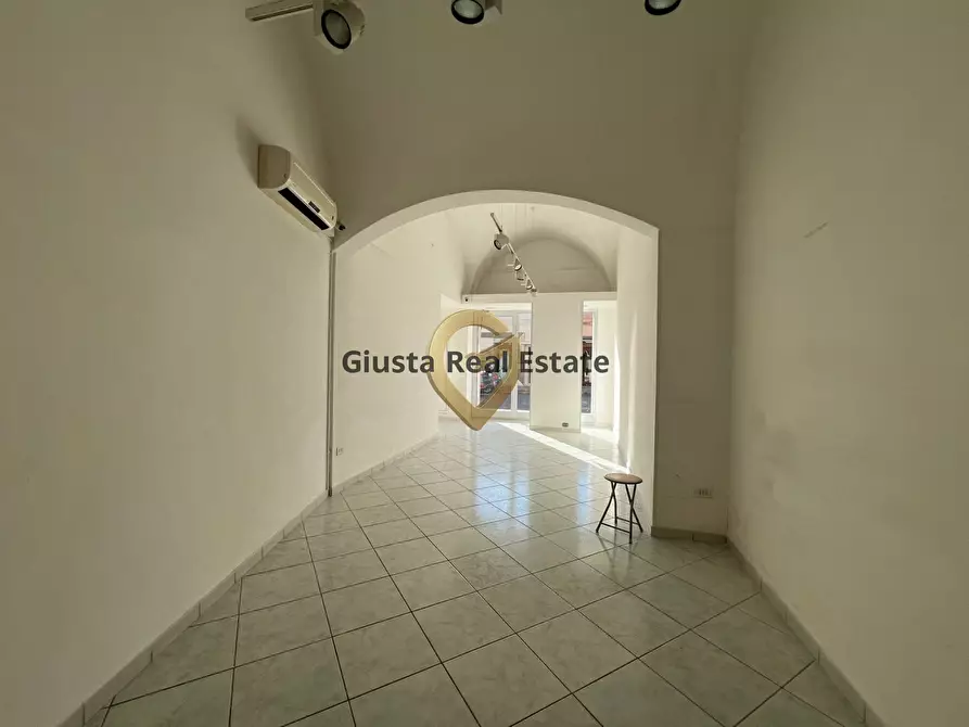 Immagine 16 di Attività commerciale in vendita  in Via Marconi 88 a Mesagne