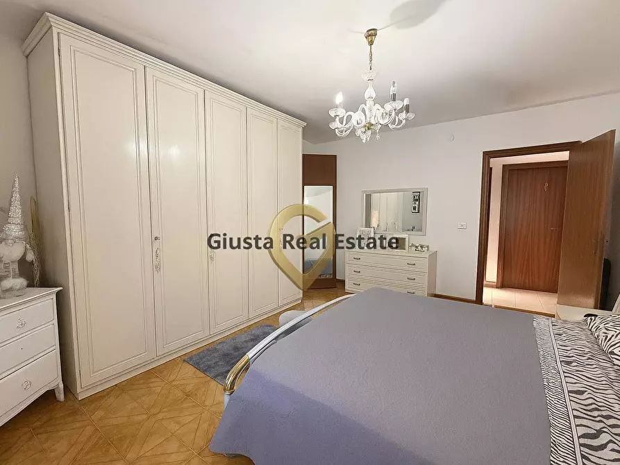 Immagine 21 di Appartamento in vendita  in Via Angelo Lanzellotti 10 a Brindisi