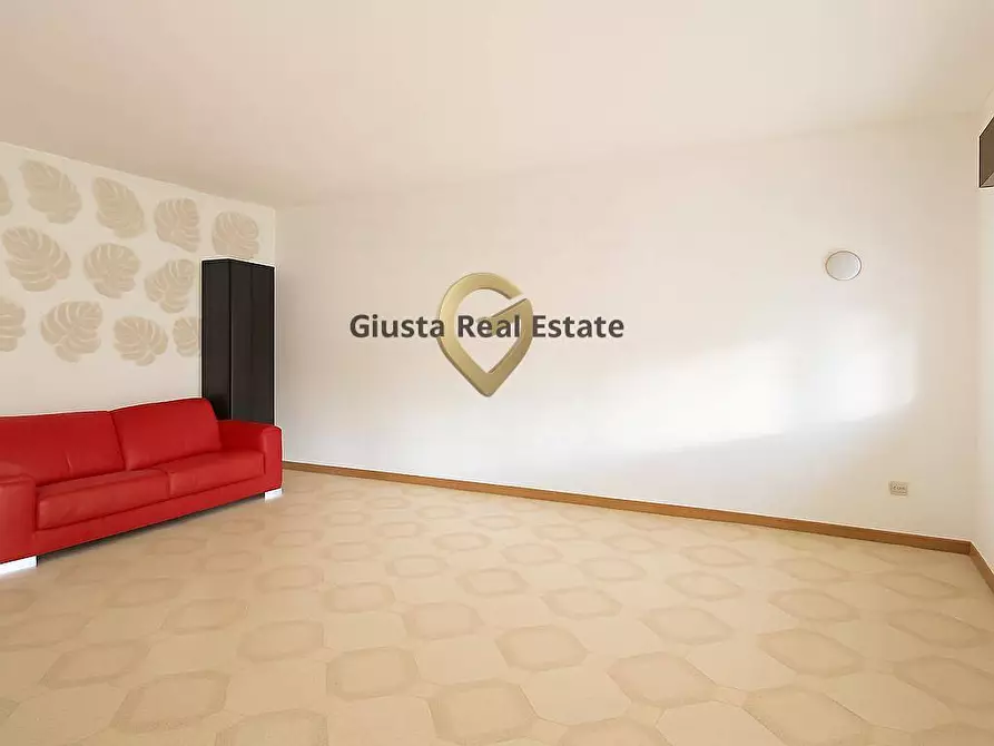 Immagine 9 di Villa in vendita  in Strada Dei Vini 16 a Brindisi