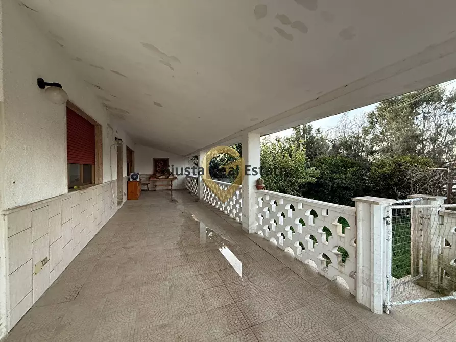 Immagine 20 di Villa in vendita  in Strada Dei Vini 16 a Brindisi