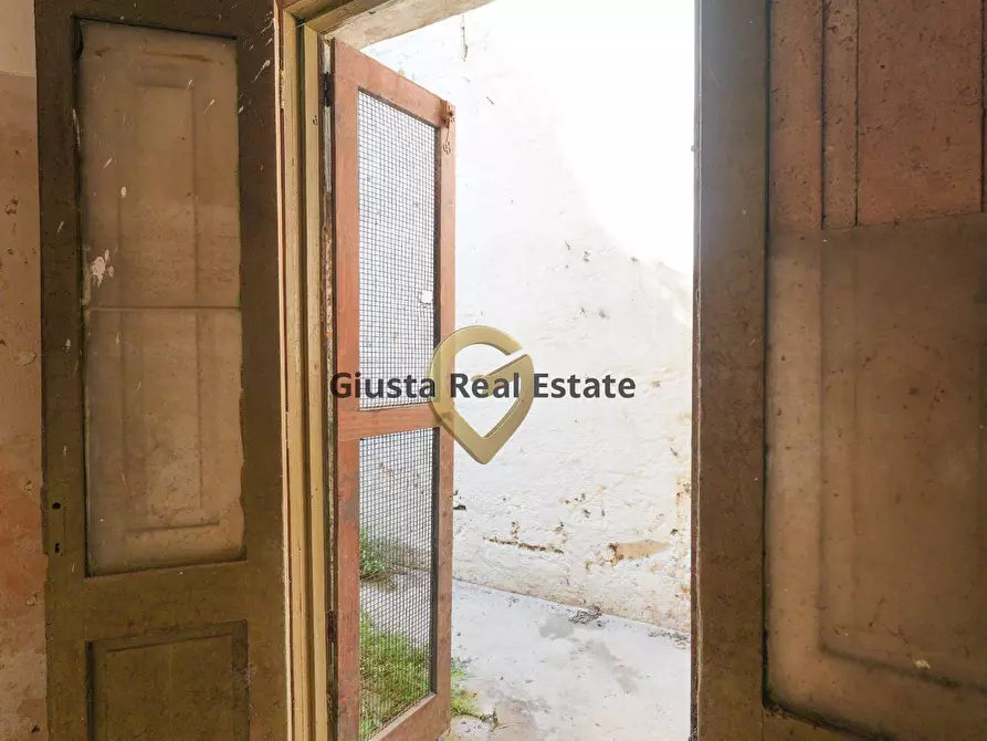 Immagine 17 di Casa indipendente in vendita  in Via Giuseppe Trono 93 a Mesagne