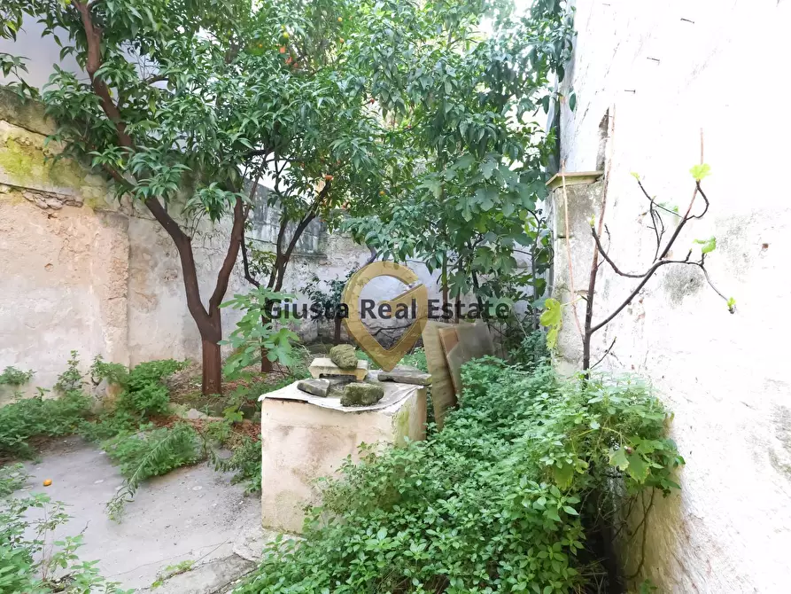 Immagine 18 di Casa indipendente in vendita  in Via Giuseppe Trono 93 a Mesagne