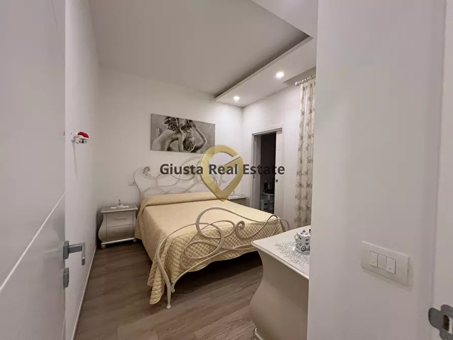 Immagine 18 di Casa indipendente in vendita  in Via Dante Alighieri 84 a San Pietro Vernotico