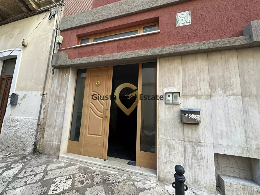 Immagine 3 di Appartamento in vendita  in Via Santa Margherita 34 a Brindisi