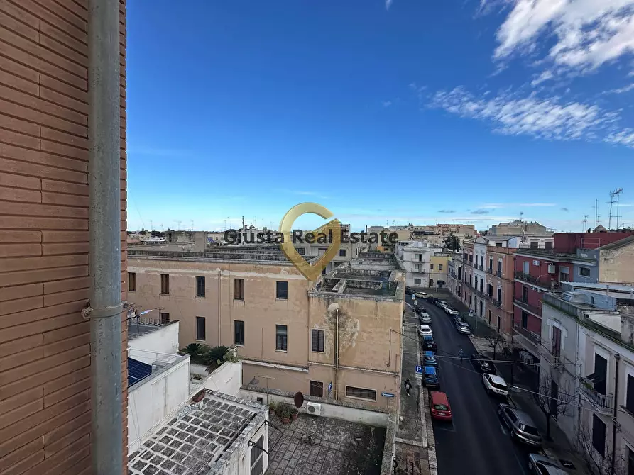 Immagine 15 di Appartamento in vendita  in Via Santa Margherita 34 a Brindisi