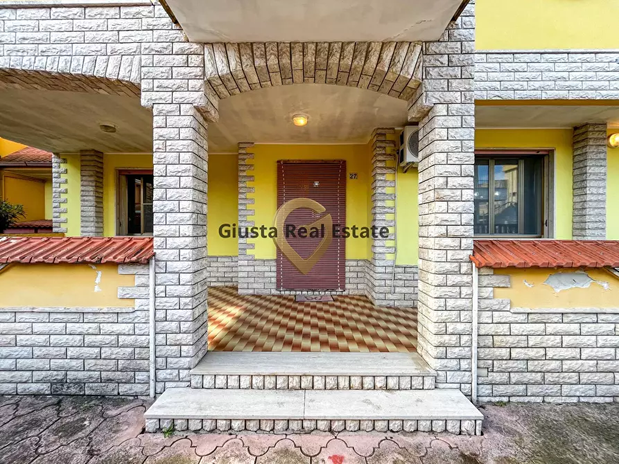 Immagine 4 di Villa in vendita  in Via Papa Giovanni XXIII a San Pietro Vernotico