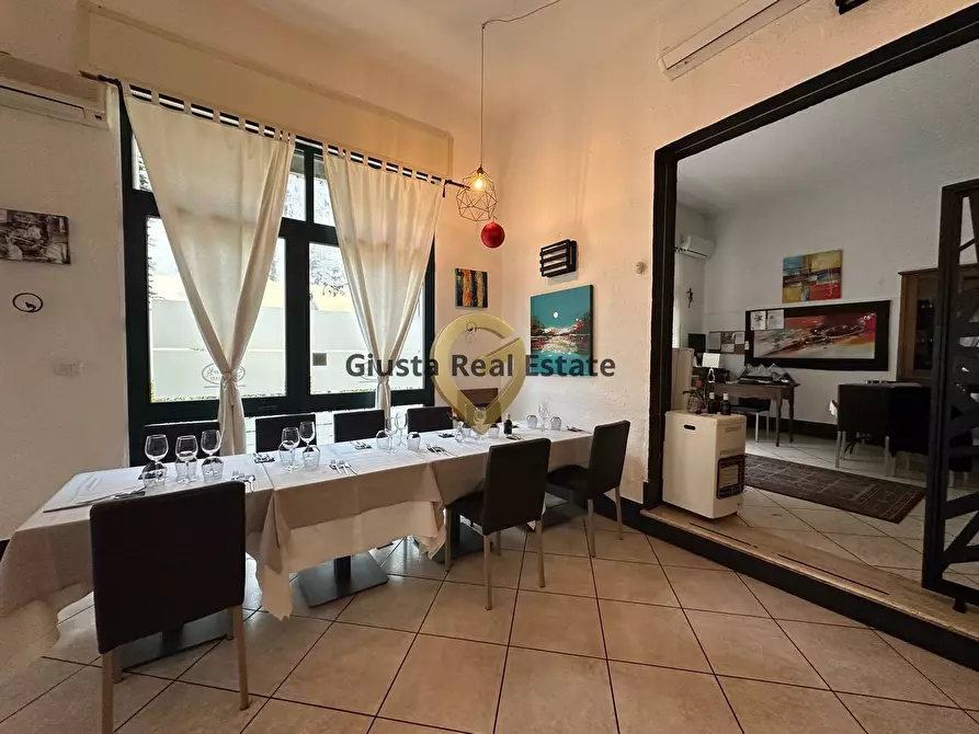 Immagine 6 di Locale commerciale in vendita  in Via Beccaria 2 a San Pietro Vernotico