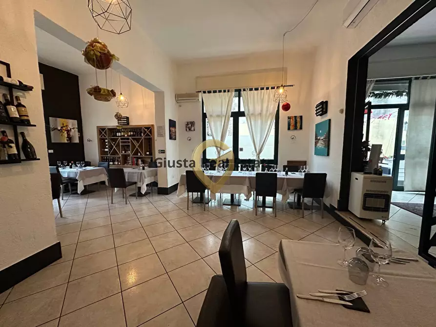 Immagine 7 di Locale commerciale in vendita  in Via Beccaria 2 a San Pietro Vernotico