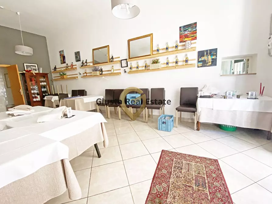 Immagine 17 di Locale commerciale in vendita  in Via Beccaria 2 a San Pietro Vernotico