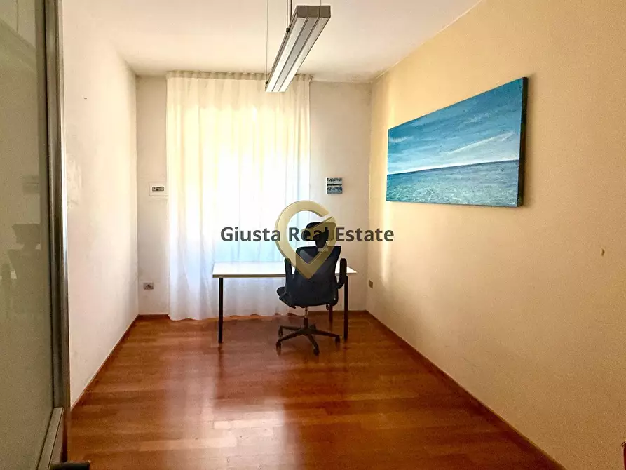 Immagine 16 di Appartamento in vendita  in Via Bastioni San Giorgio 18 a Brindisi