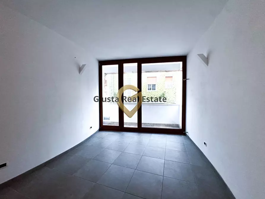 Immagine 11 di Casa indipendente in vendita  in via Caterina Scazzeri 49 a Latiano