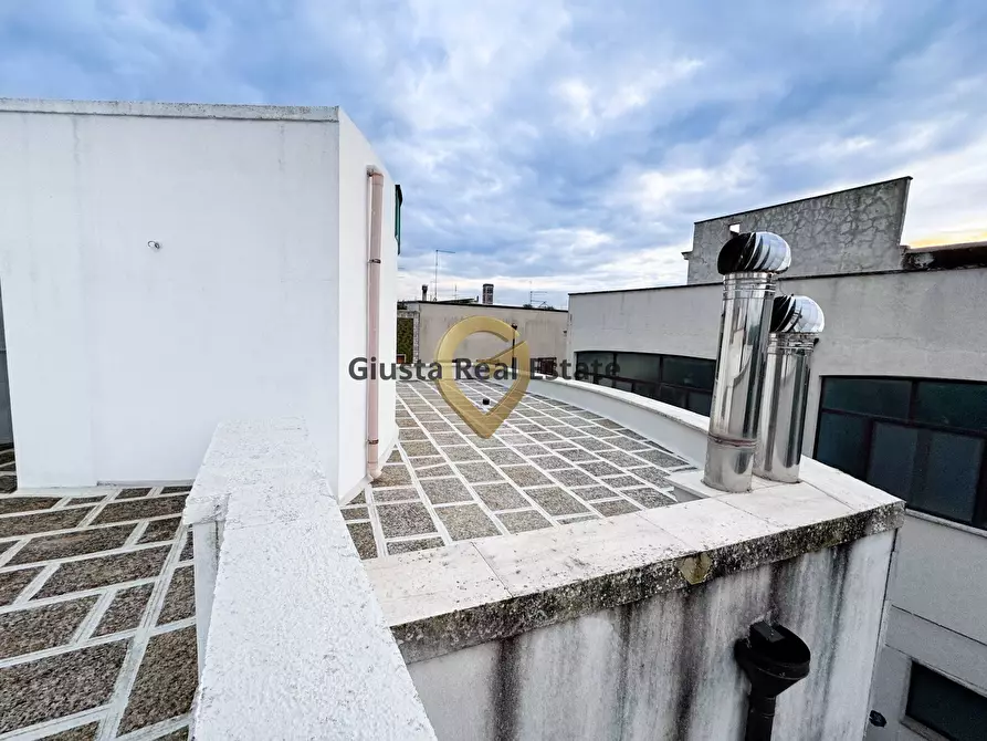 Immagine 27 di Casa indipendente in vendita  in via Caterina Scazzeri 49 a Latiano