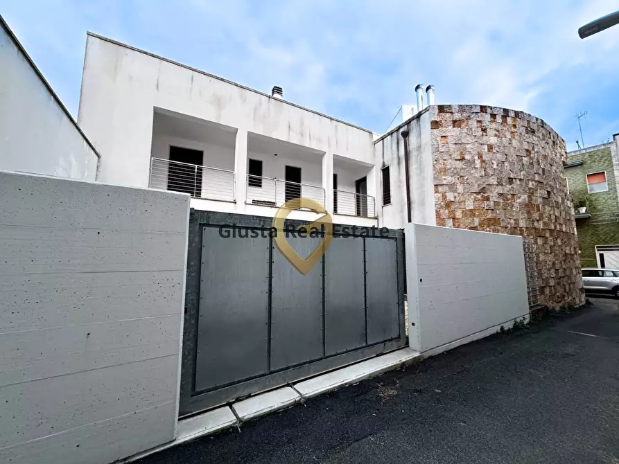 Immagine 3 di Casa indipendente in vendita  in via Caterina Scazzeri 49 a Latiano