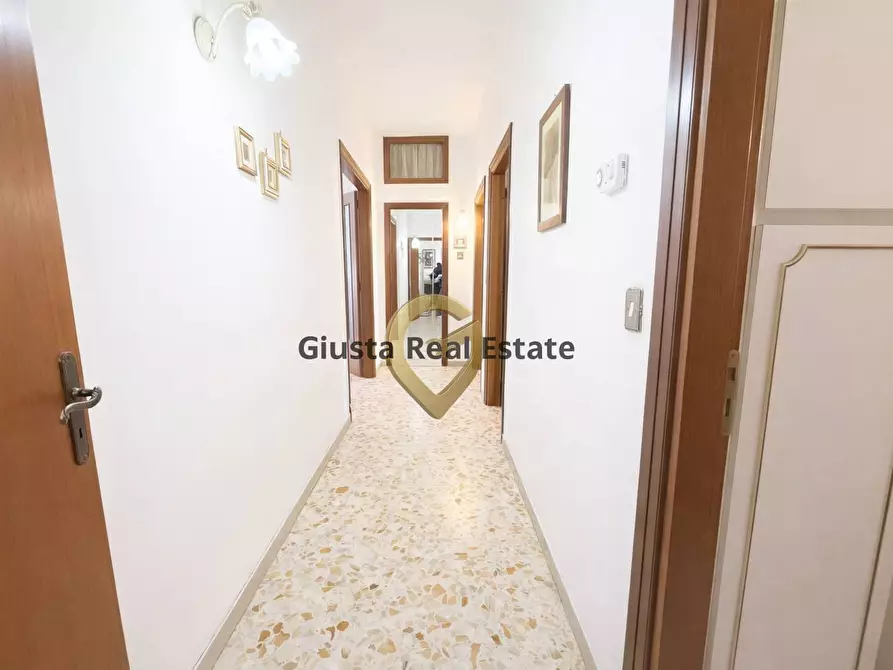 Immagine 8 di Appartamento in vendita  in Via Bezzecca 10 a Brindisi