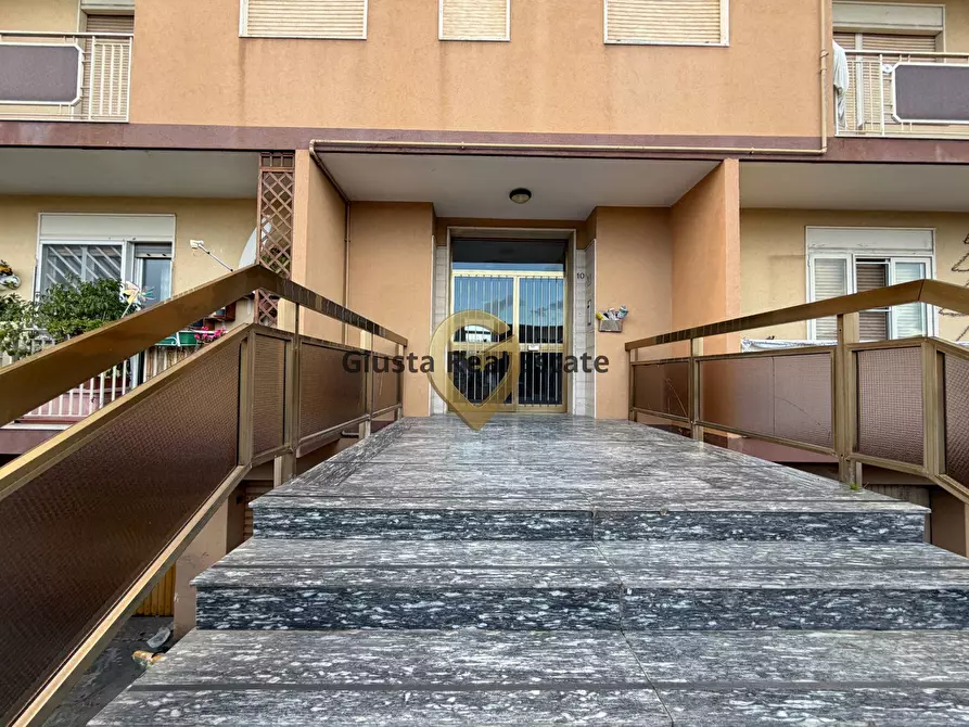 Immagine 1 di Appartamento in vendita  in Via Bezzecca 10 a Brindisi