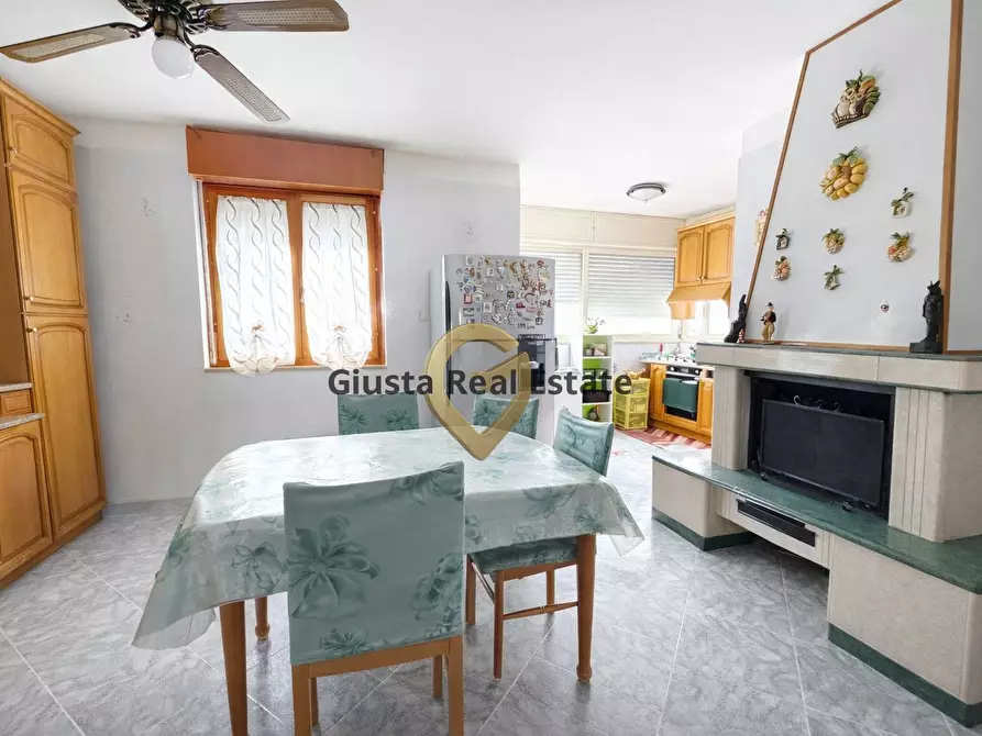 Immagine 18 di Appartamento in vendita  in Via Roberto Melli 9 a Brindisi