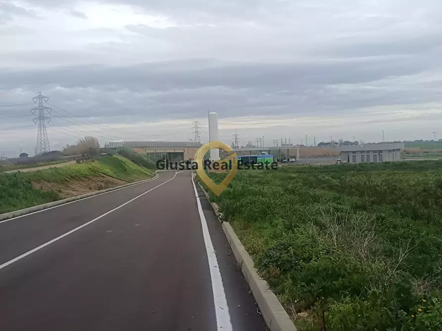 Immagine 4 di Terreno agricolo in vendita  in contrada Taverna sn a Brindisi