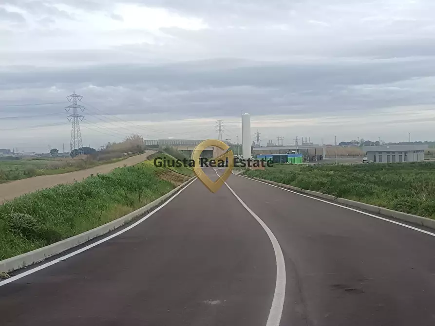 Immagine 6 di Terreno agricolo in vendita  in contrada Taverna sn a Brindisi