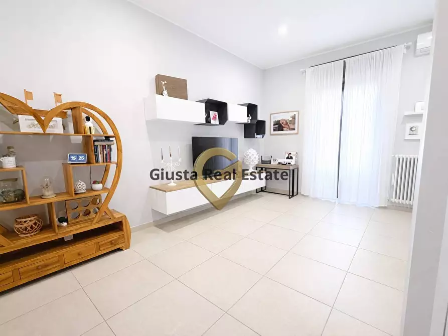 Immagine 8 di Appartamento in vendita  in Via Arione 48 a Brindisi