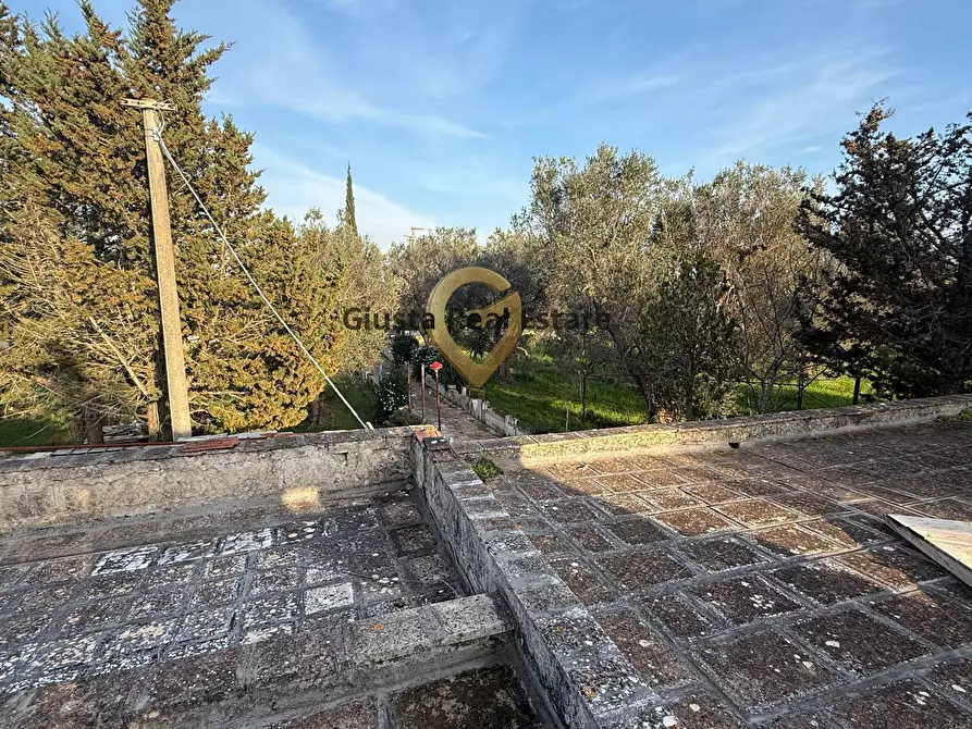 Immagine 5 di Villa in vendita  in contrada specchia 3 a Latiano