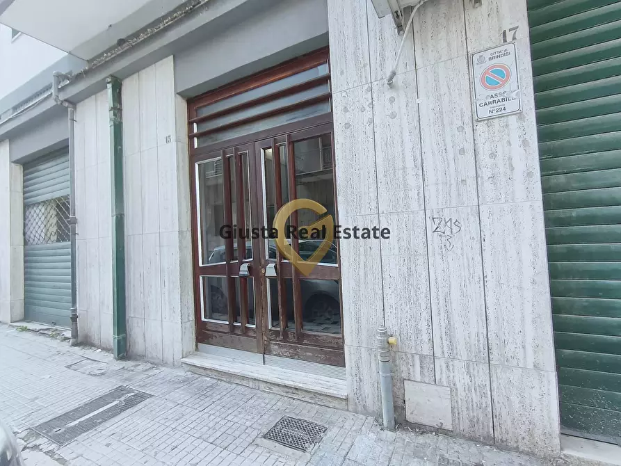 Immagine 18 di Appartamento in vendita  in Via Settimio Severo 15 a Brindisi