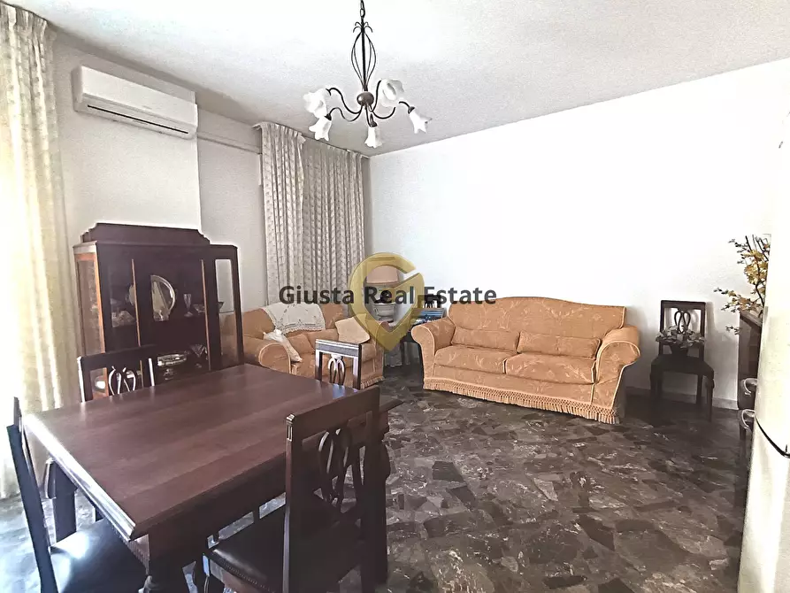 Immagine 4 di Appartamento in vendita  in Via Settimio Severo 15 a Brindisi