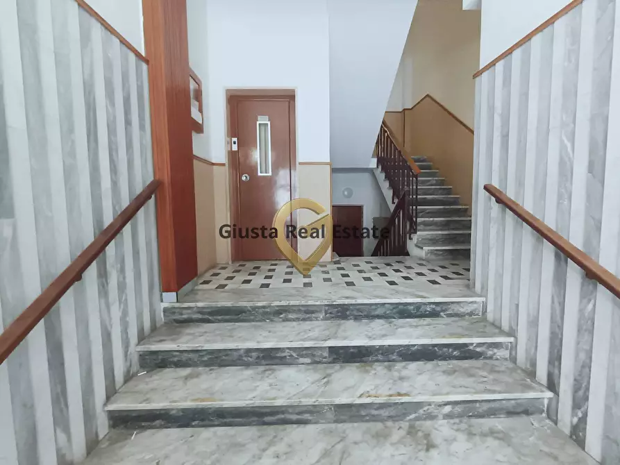 Immagine 16 di Appartamento in vendita  in Via Settimio Severo 15 a Brindisi