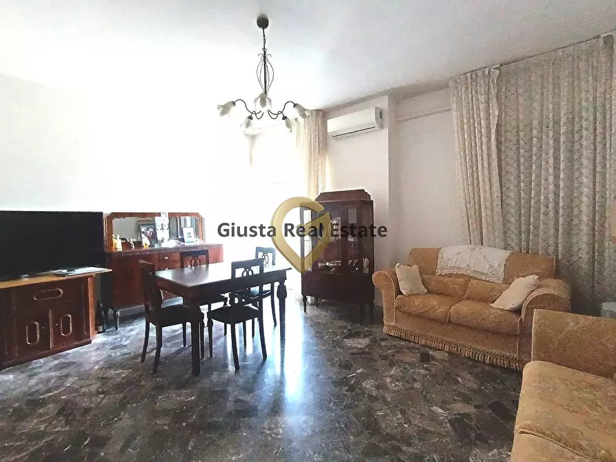 Immagine 5 di Appartamento in vendita  in Via Settimio Severo 15 a Brindisi
