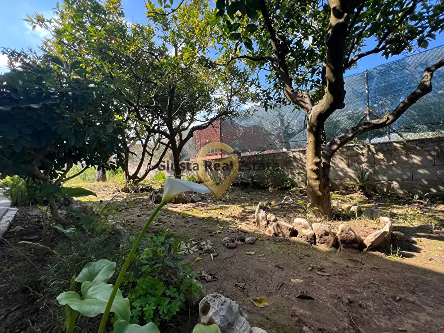 Immagine 8 di Villa in vendita  in Contrada Pacchiano-Capinere 850 a Mesagne