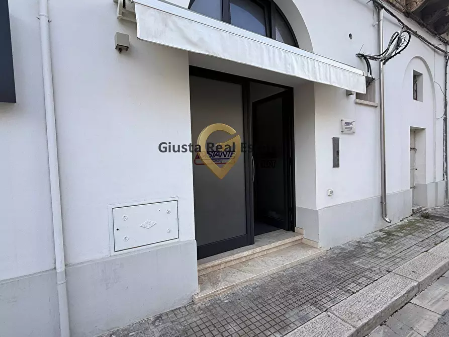 Immagine 2 di Attività commerciale in vendita  in Via Torre Santa Susanna 84 a Mesagne